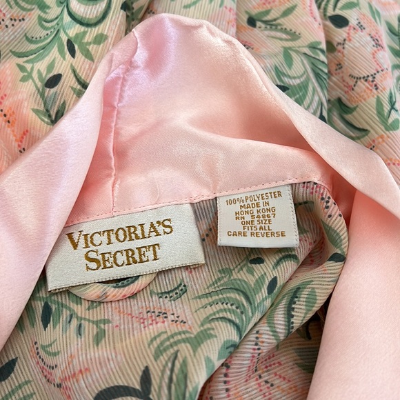 Victoria’s Secret Vintage Gold Label Sheer/Satin Trim Robe - Picture 6 of 7